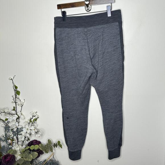LULULEMON Get Going Jogger 28.5" Heathered Core Dark Grey Sz 8 {3M24} - Picture 4 of 7